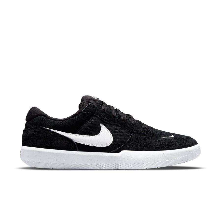 black nike sb men's force 58 skateboard shoe with white swoosh and sole