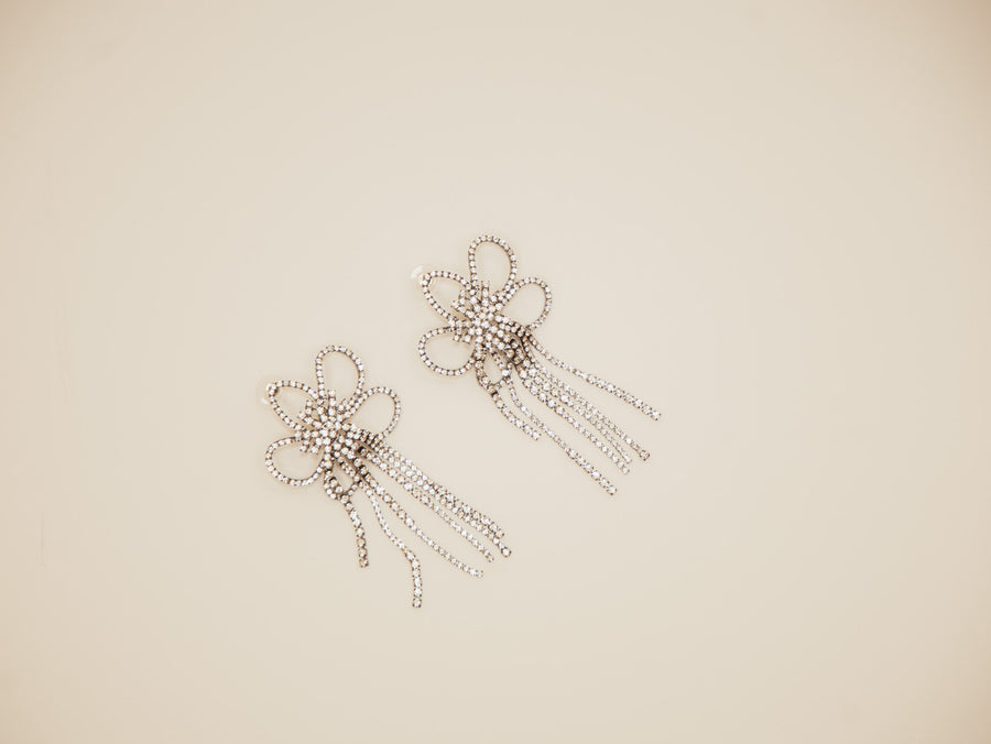 Petit Moments Daisy Shimmer Earrings - Silver