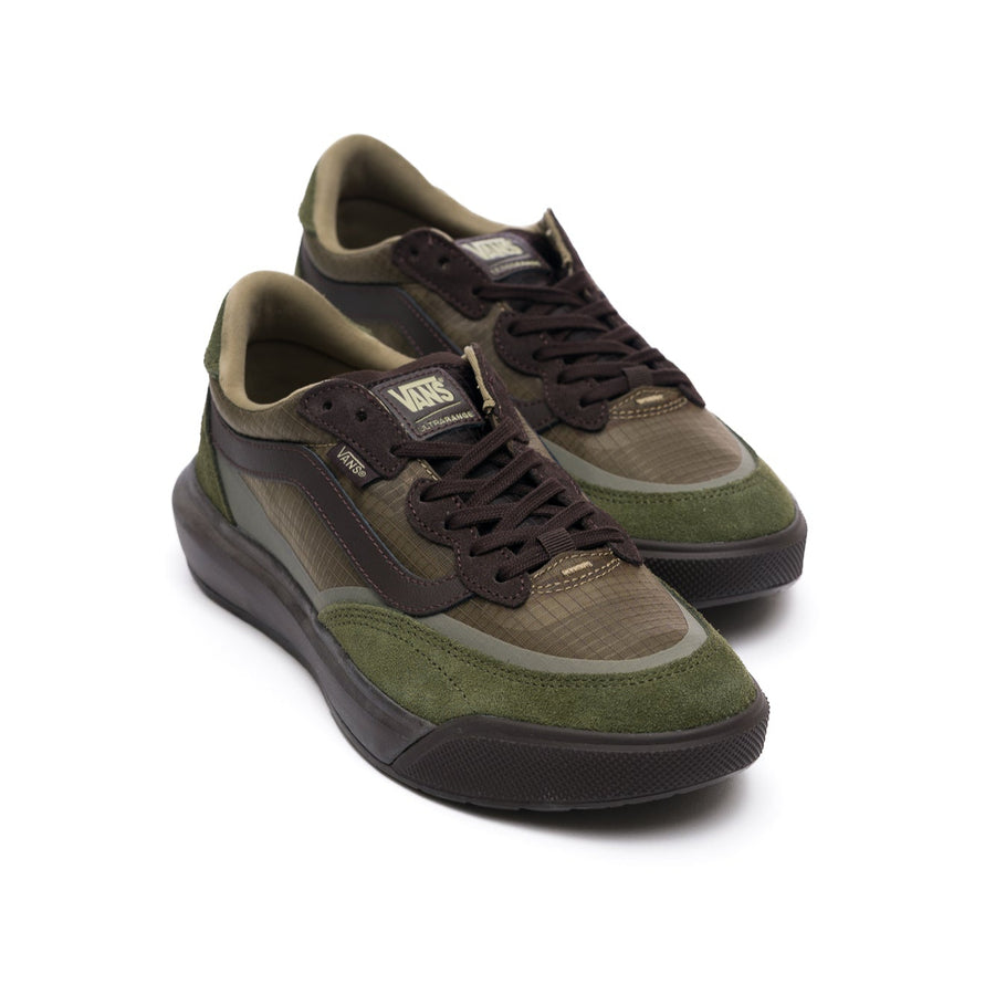 Green and brown vans ultrarange mte men's sneaker on a white background