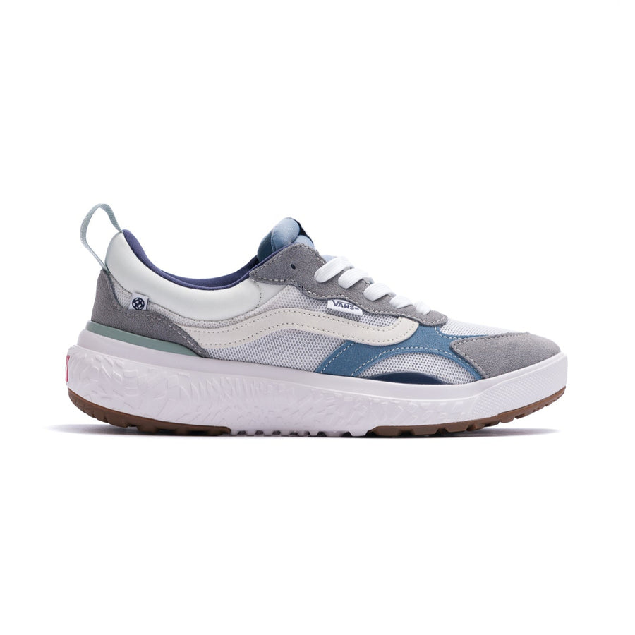grey and blue vans mte ultrarange neo vr3 with whit sidestripe and white sole