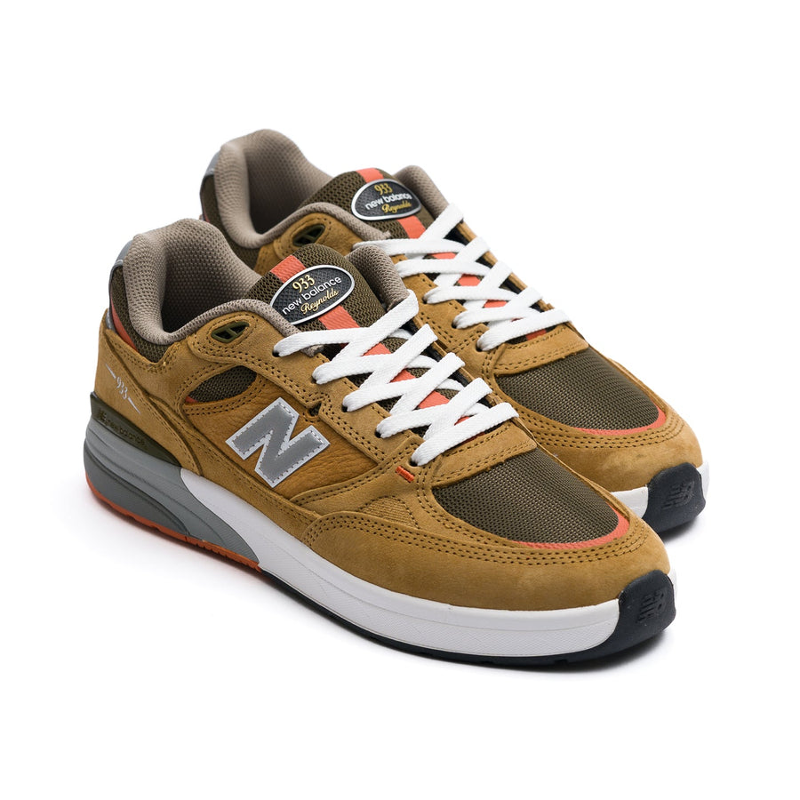 brand new brown new balance numeric andrew reynolds 933 skateboard shoes with silver N and white and grey sole