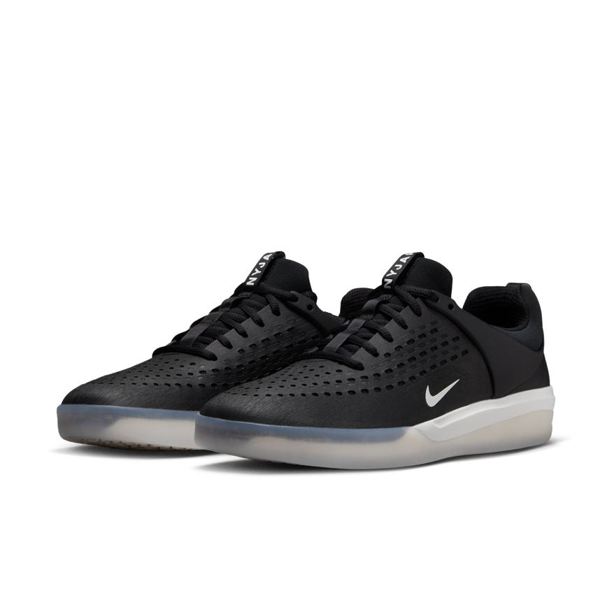 black nike sb nyjah houston with transparent white sole