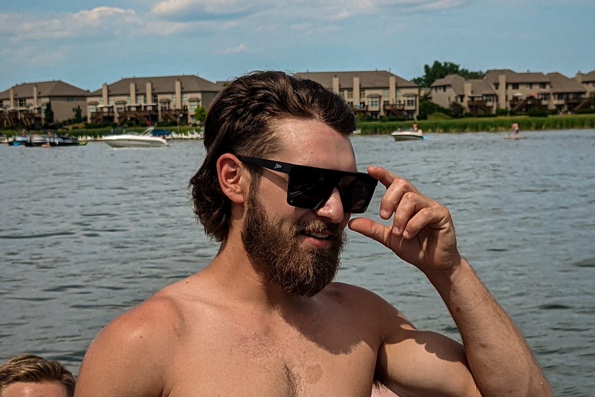 Tidal Wave - Matte Black - Jet Black Lens Polarized