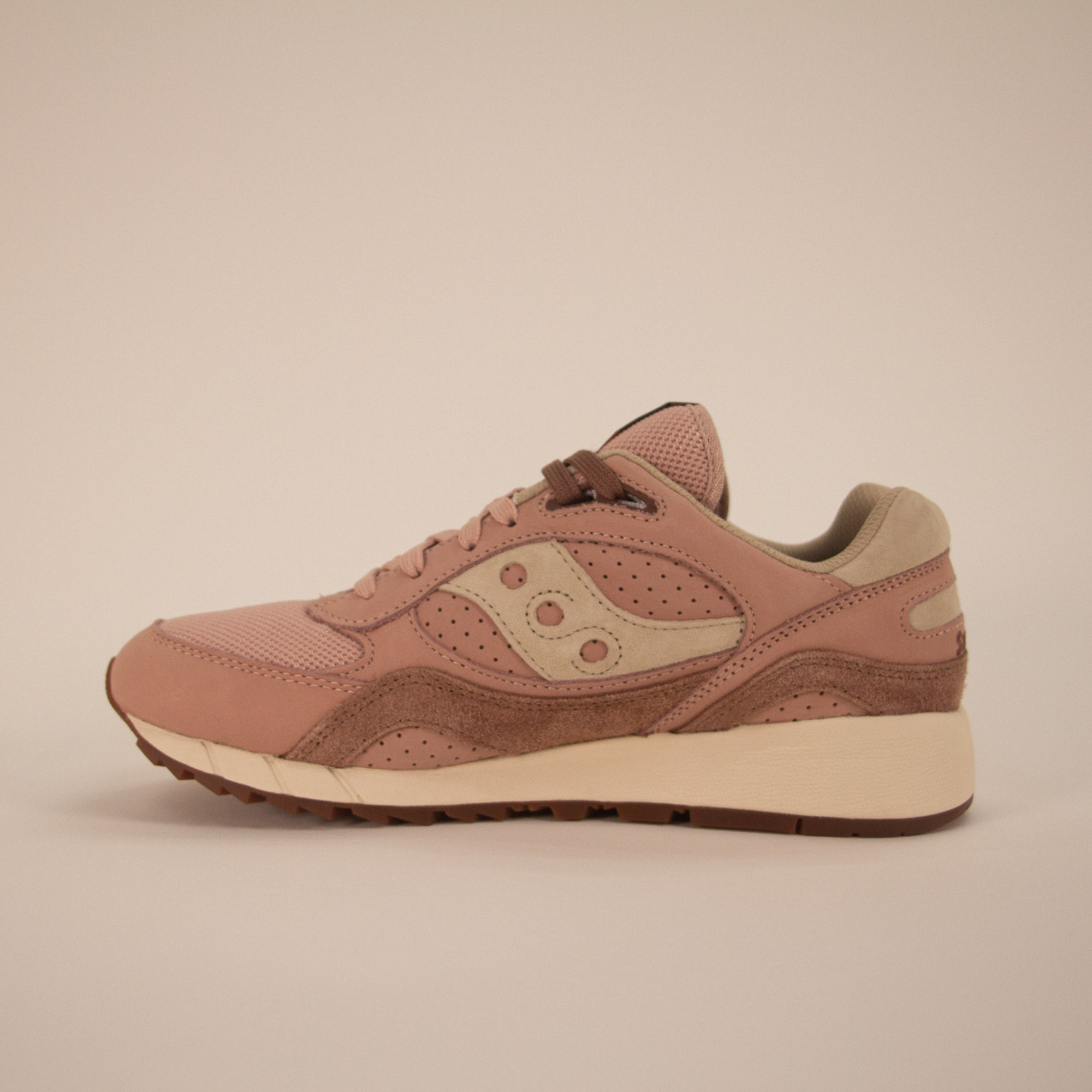 rose pink women's saucony shadow 6000 with off white sole comfort shoe