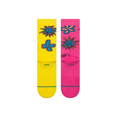 stance and de la soul crew sock collaboration featuring album art and 1 yellow and 1 pink