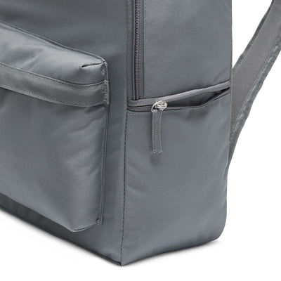 BLACK NIKE BACKPACK
