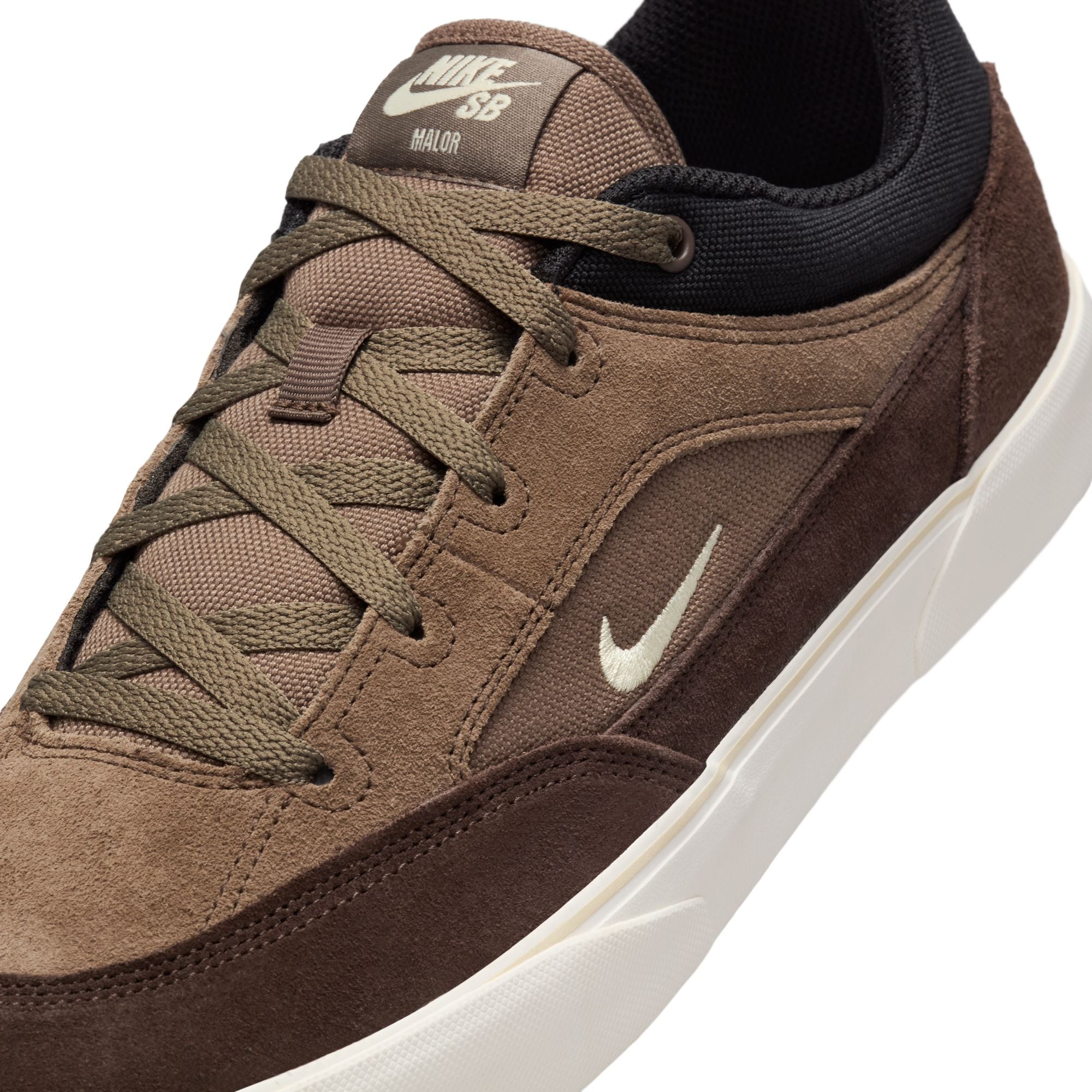 2 tone brown men's nike malor skate shoes with white sole
