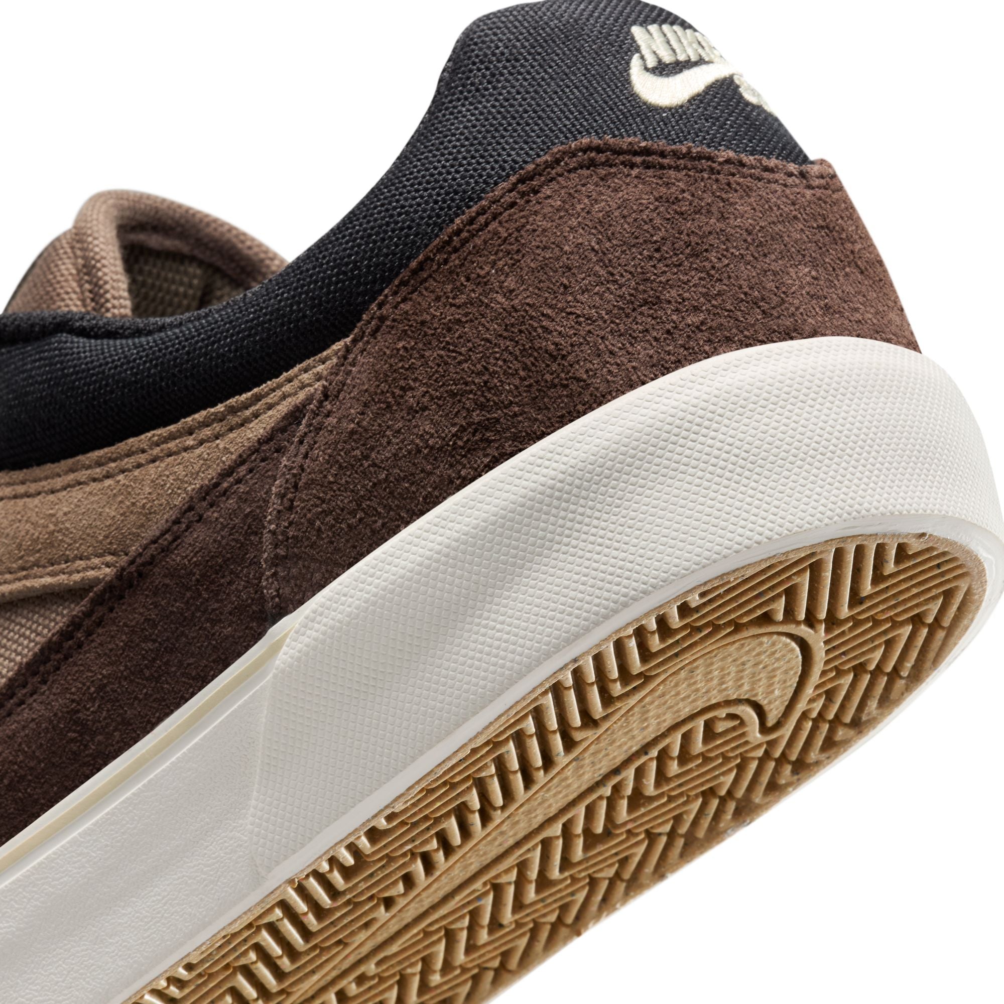 2 tone brown men's nike malor skate shoes with white sole