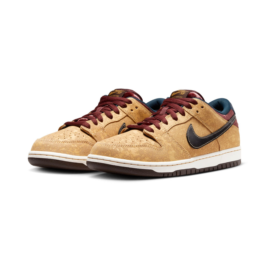 Nike SB Dunk Low Pro "City of Cinema" - Celestial Gold/Black/Dark Team Red/Armory Navy/Baroque Brown