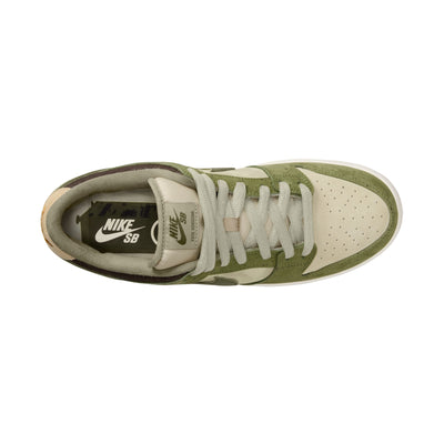 Yuto Horigome Nike SB Dunk Low Pro
Skate Shoes with green and tan suede upper and white and green sole