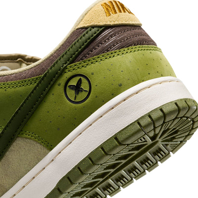 Yuto Horigome Nike SB Dunk Low Pro
Skate Shoes with green and tan suede upper and white and green sole