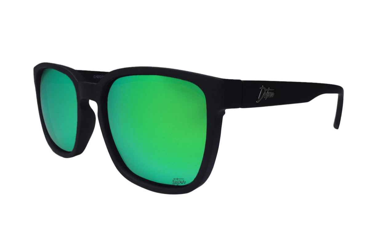 Cabana XL - Matte Black - Green Machine Polarized