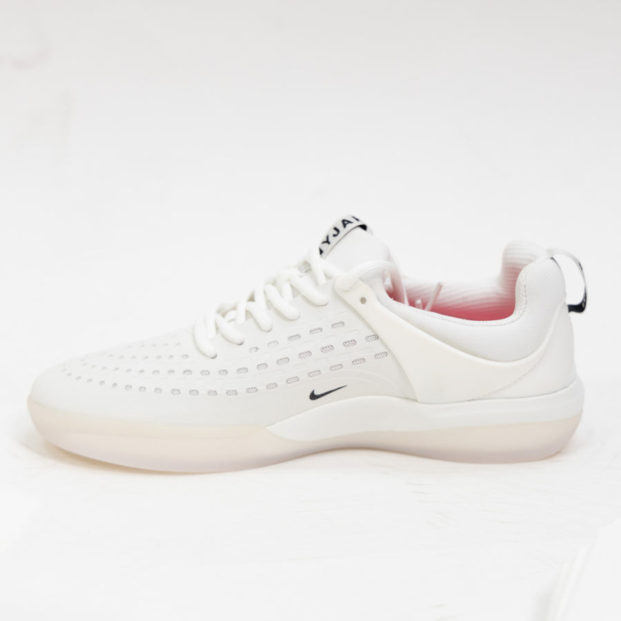 Nike SB Nyjah Free 3 - White/Black-Summit White-Hyper Pink