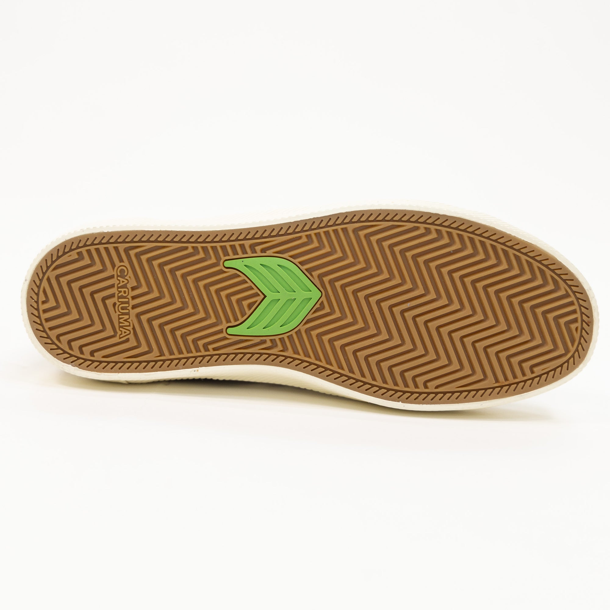 grey cariuma men's skate shoe