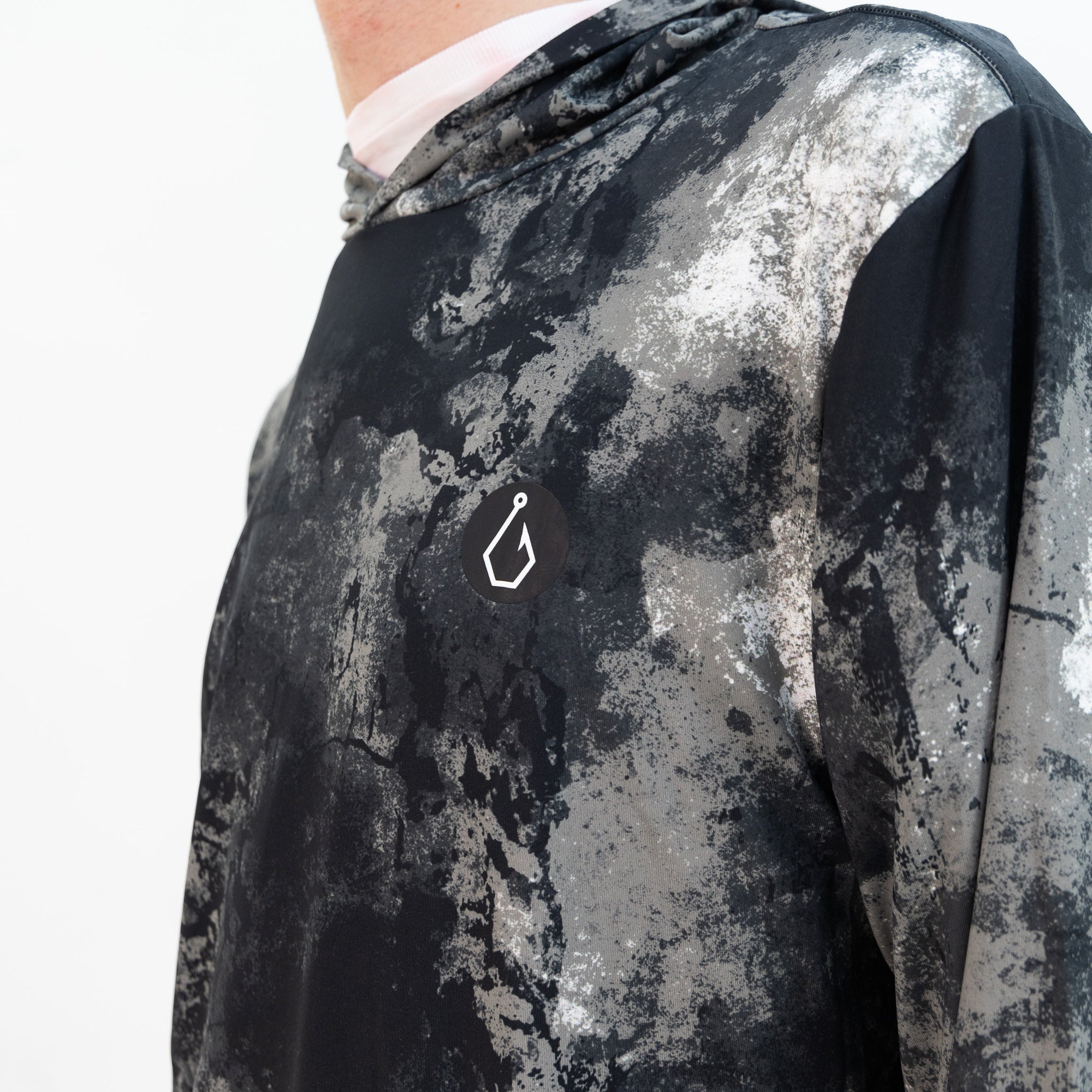 black and white tie dye volcom men's surf essentials hooded shirt