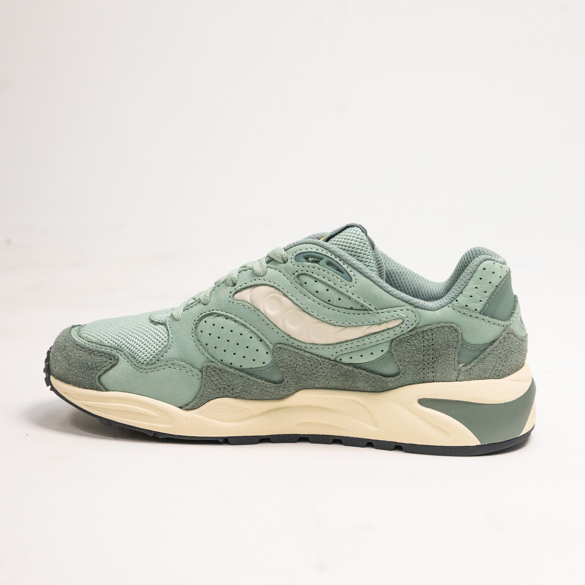 green men's saucony grid shadow comfort shoe