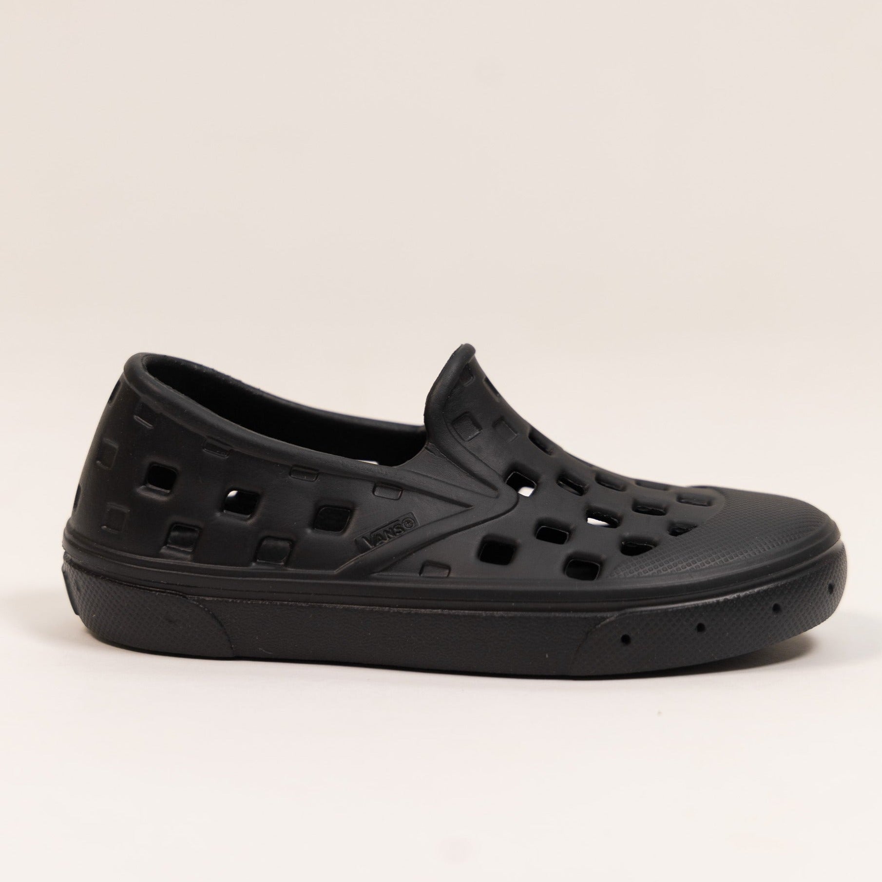 black vans toddler trk slip-on water shoe lookin like a croc