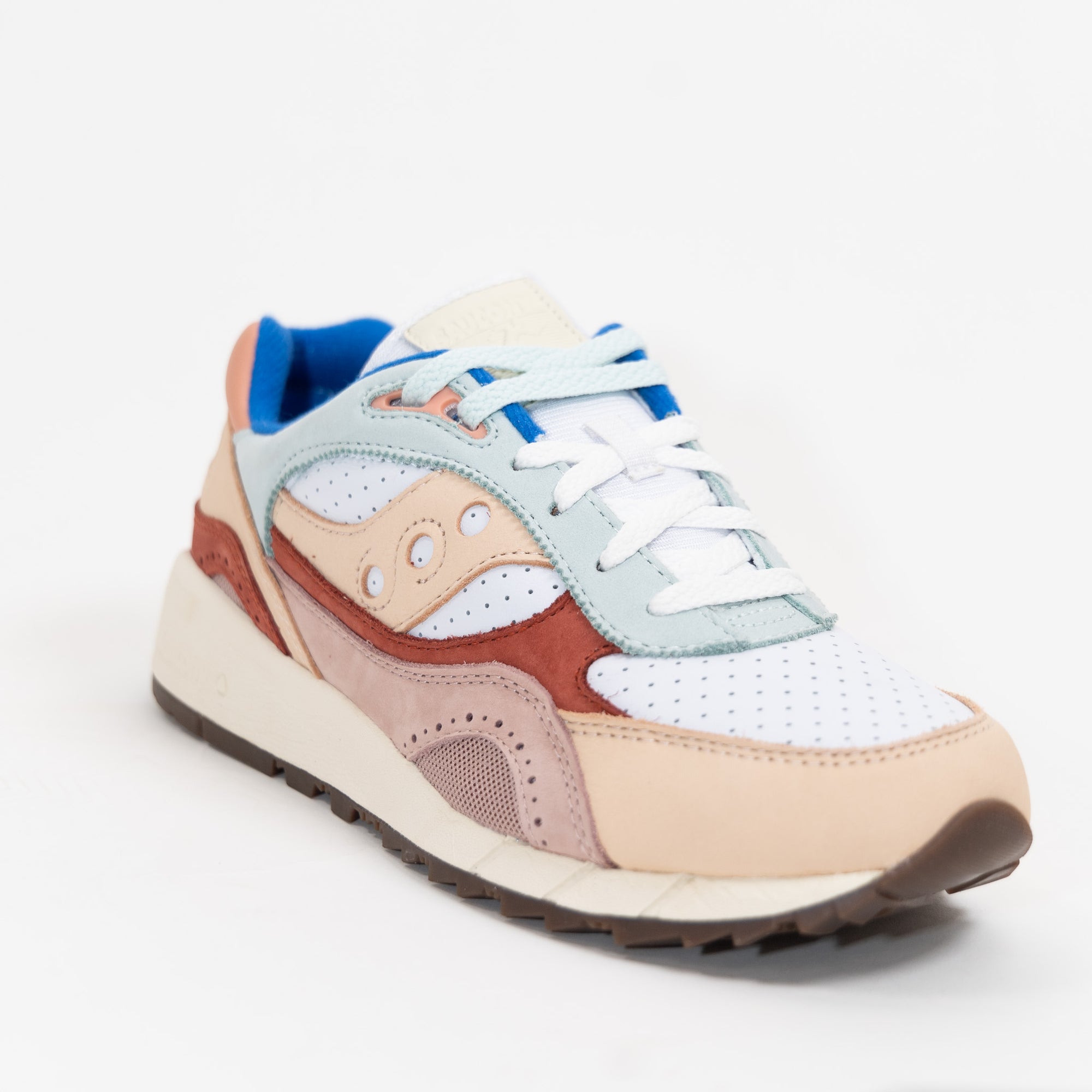 saucony shadow 6000 white