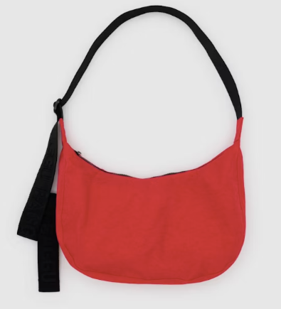 red medium sized baggu crescent shaped bag