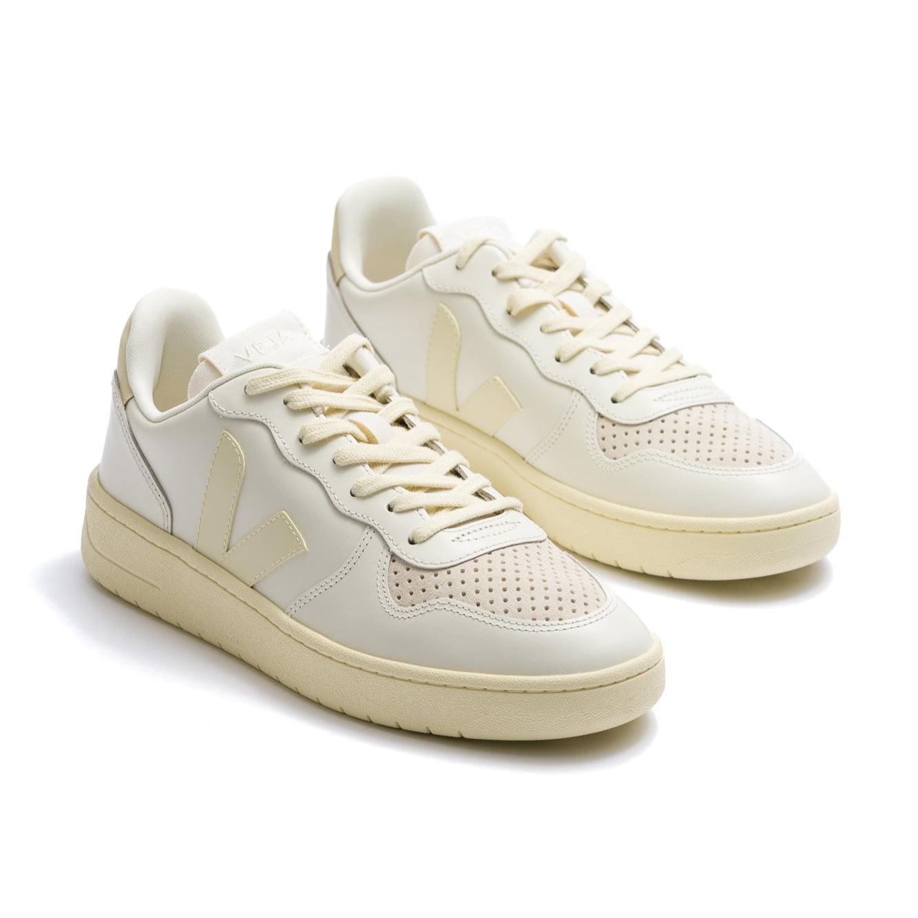women's white  fairtrade leather veja v-10 sneaker with off white v logo and off white sole