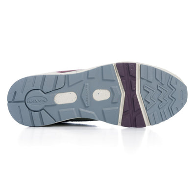 grey karhu men's shoe with maroon details