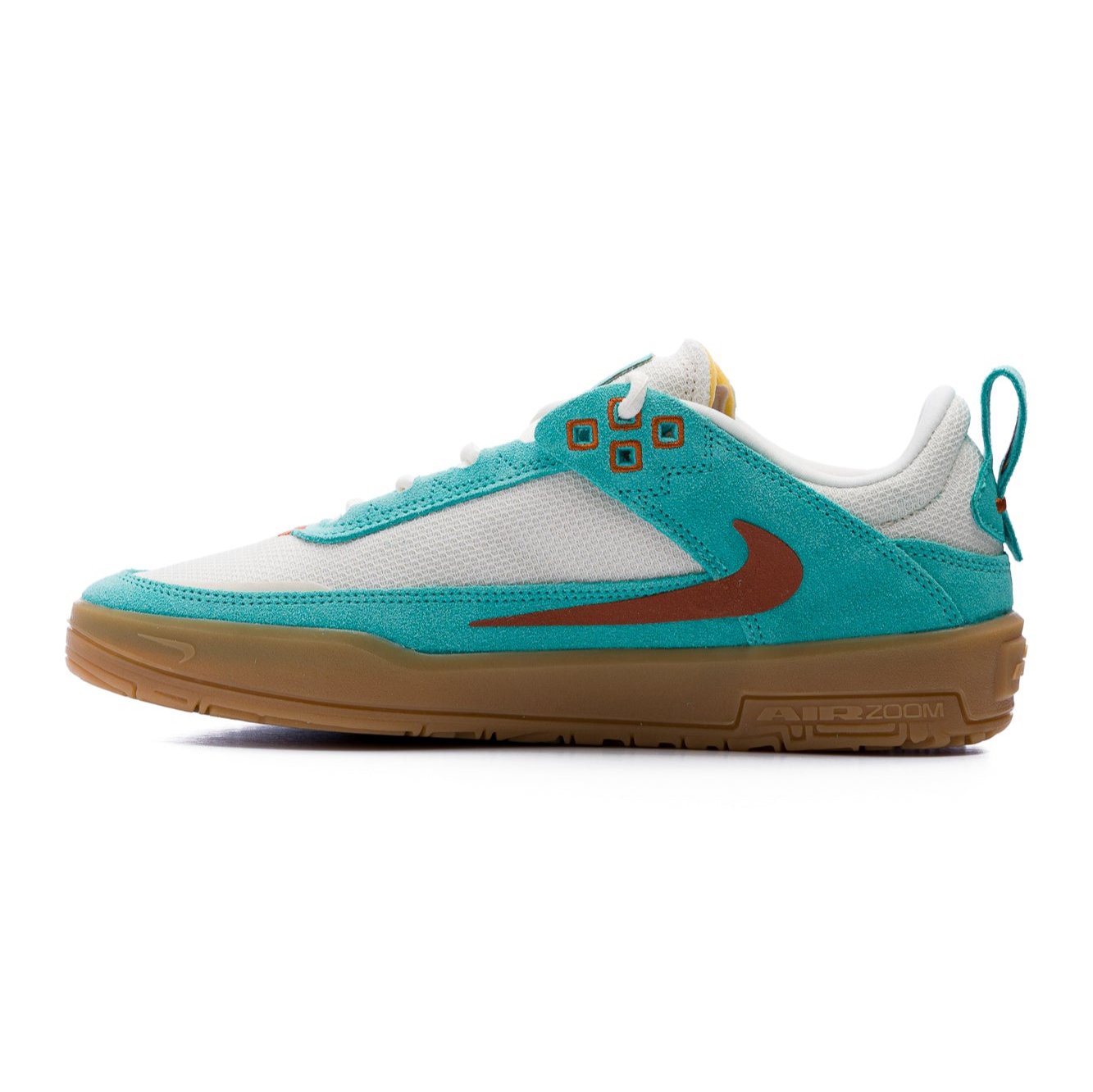 blue green and white nike sb kids day one skate shoe with gum sole and red swoosh