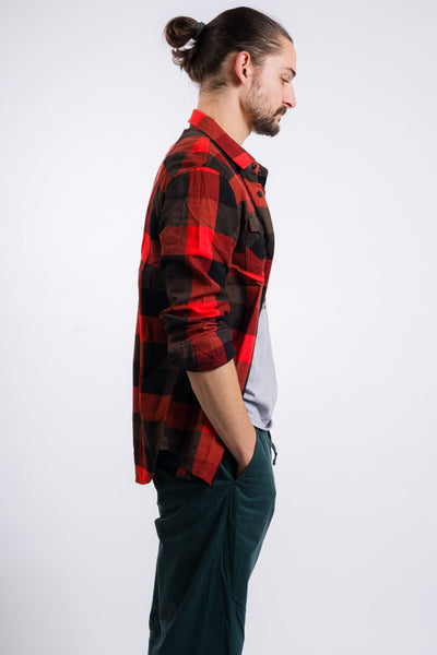 black and red vans men's plaid flannel long sleeve button-up shirt