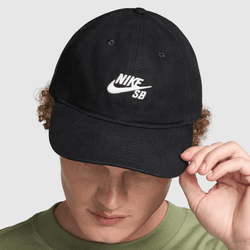 black nike sb hat