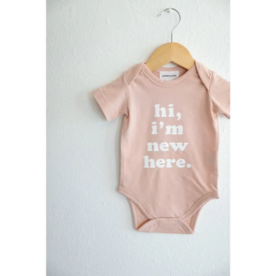 Hi, I'm New Here in Rose Organic Cotton Baby Onesie