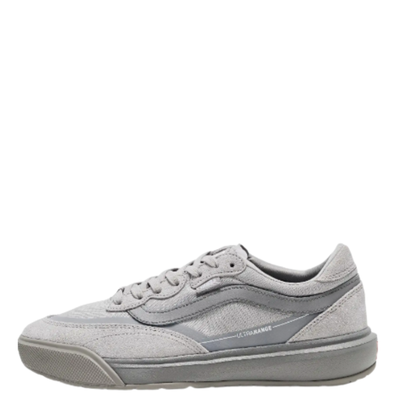 all grey vans ultrarange 2.0 se seude comfort sneaker on a white background
