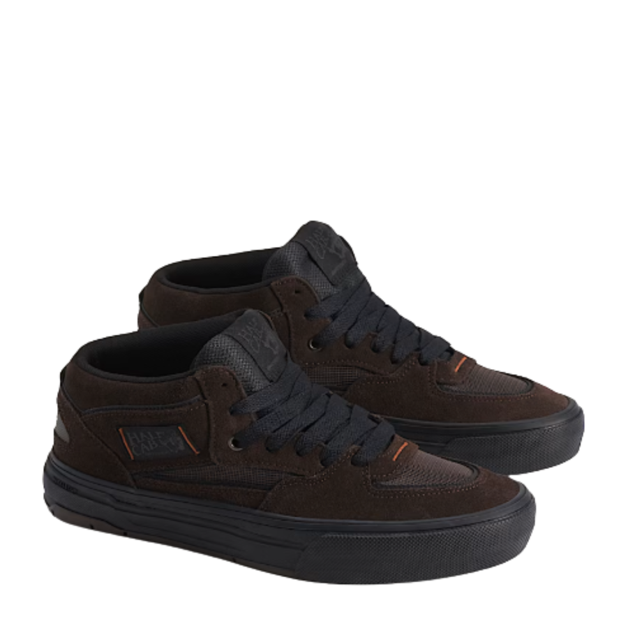 brown vans skate half cab rizzo with black sole on a white background