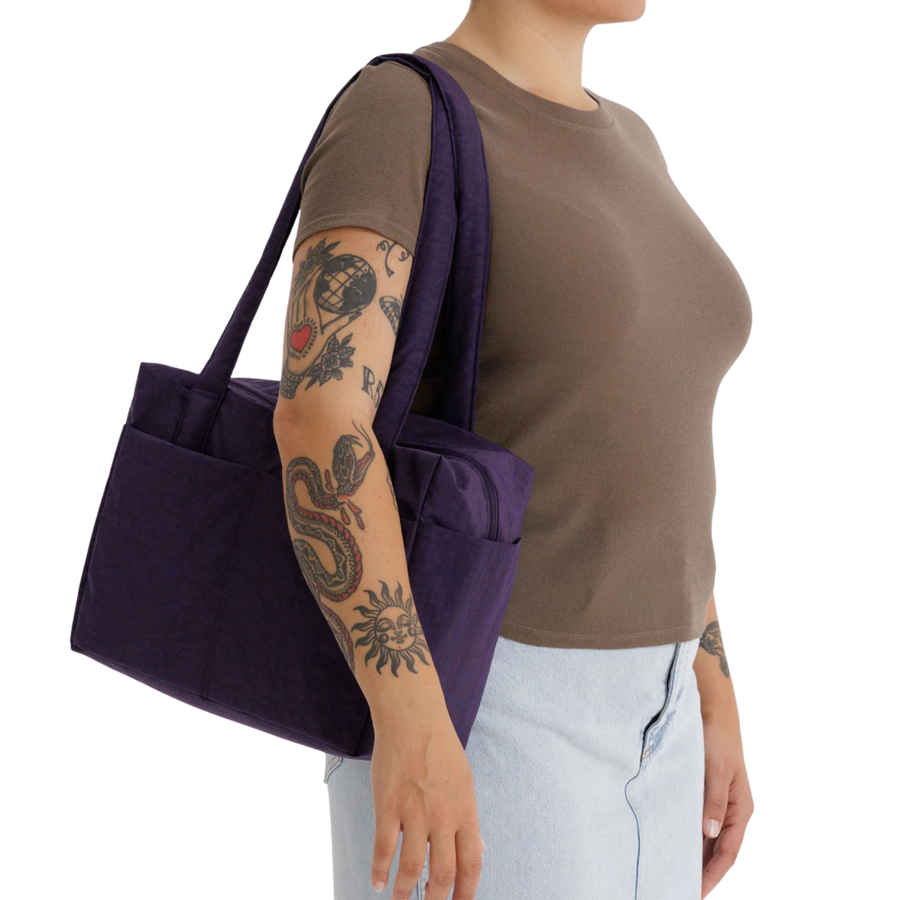 Purple baggu everyday cloud tote bag on a white background