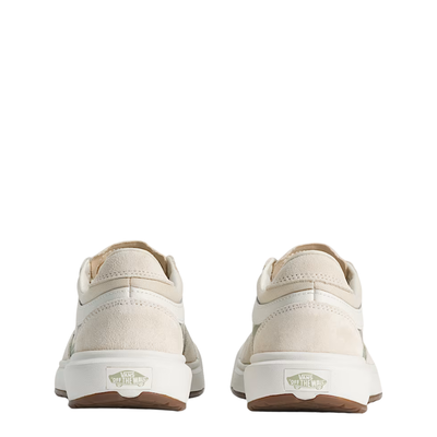 Beige vans ultrarange 2.0 se sneaker with white sole on a white background