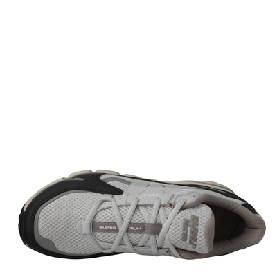 White and black Karhu Super Fulcrum Men's athletic shoe on a white background