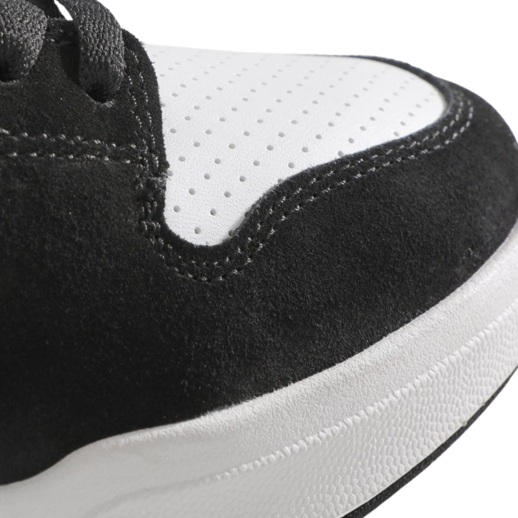 Black and white lakai telford skateboard sneaker on a white background