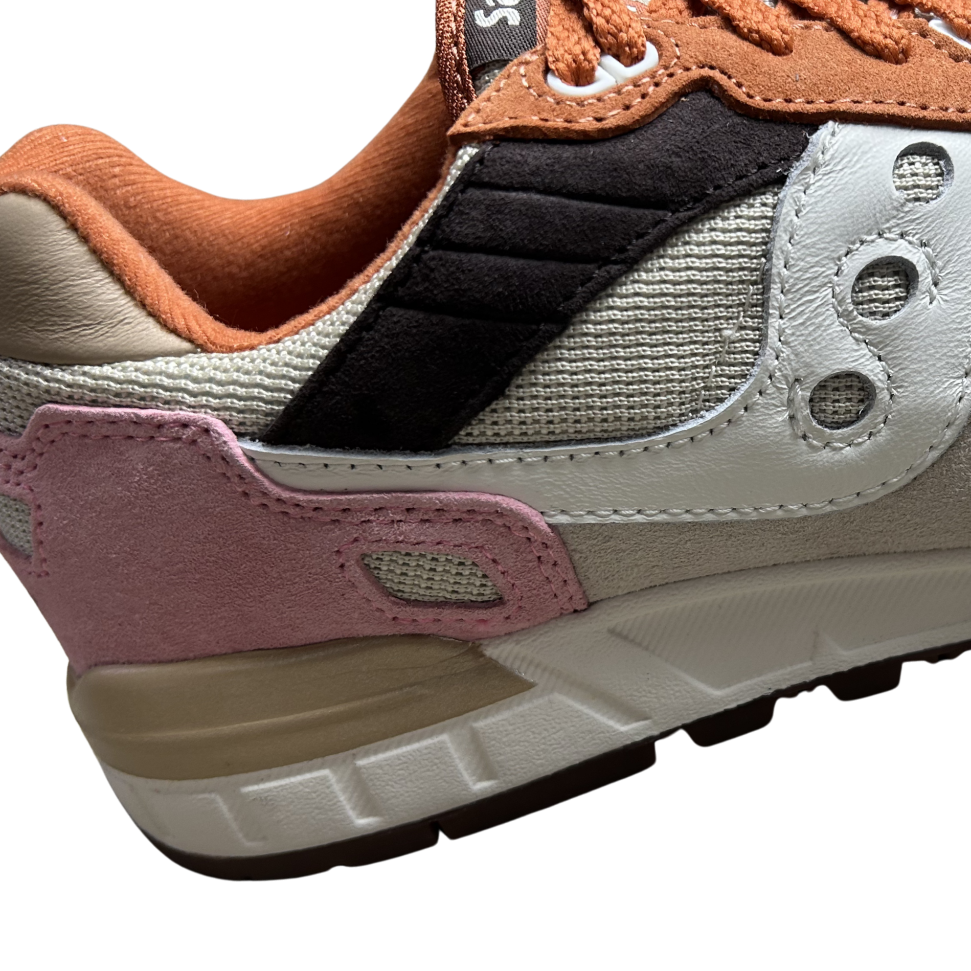 women's Saucony shadow 5000 sneaker with orange, gray, and pink design on a white background