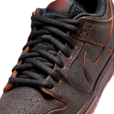 nike sb krampus dunk low close up