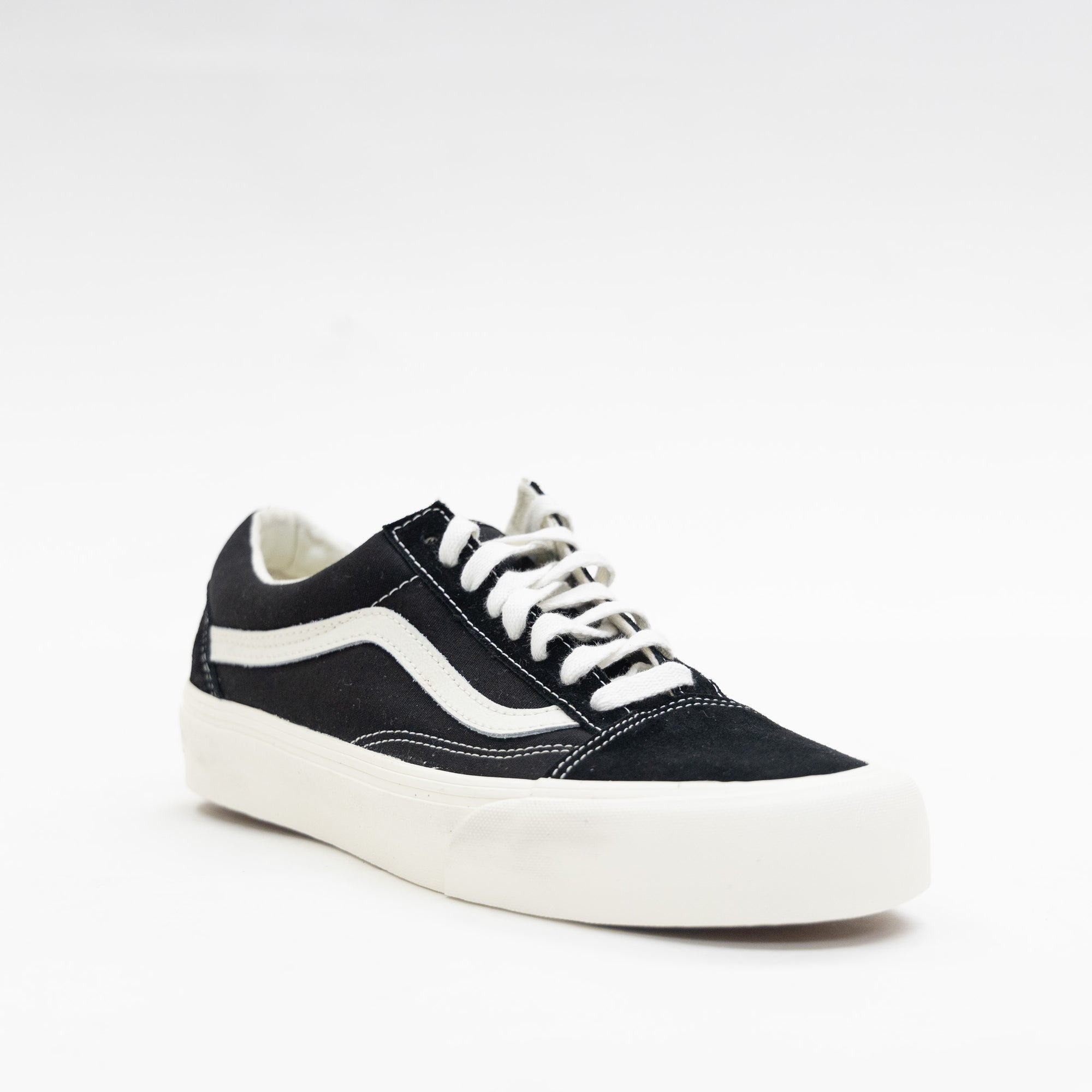 Vans vault og old skool lx black marshmallow Clearance