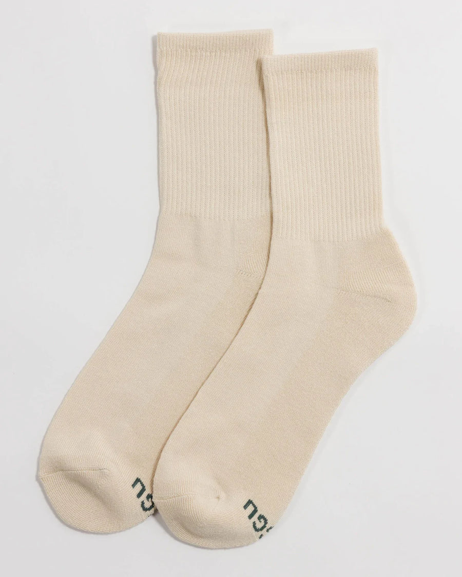 cream colored ribbed baggu crew socks